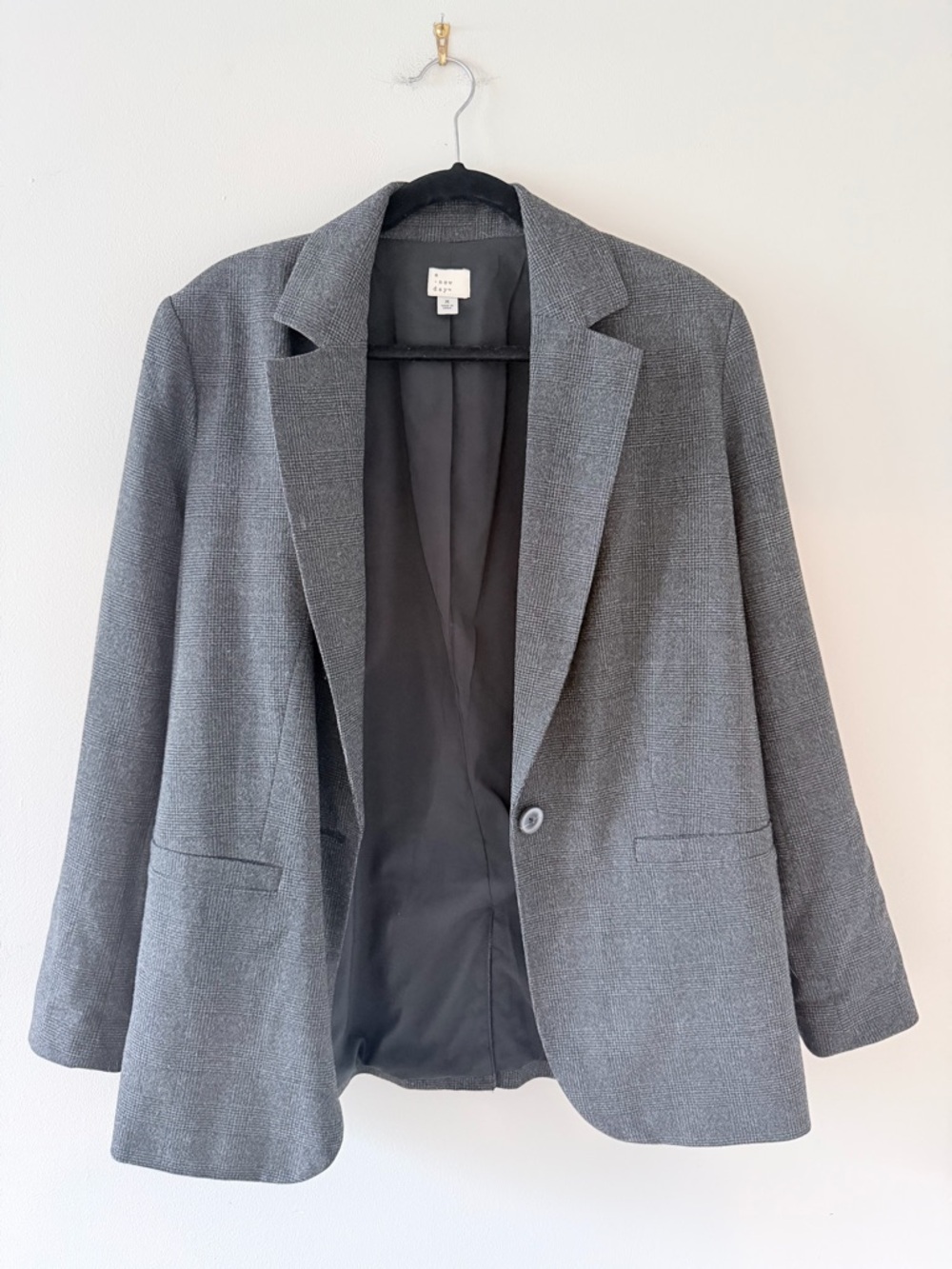 Charcoal Gray Single-Button Blazer
